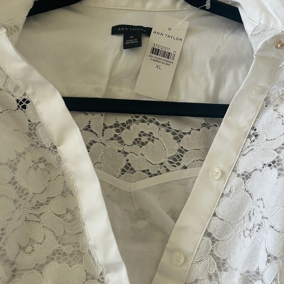 Ann Taylor White Lace Button-Up Blouse - Picture 3 of 12